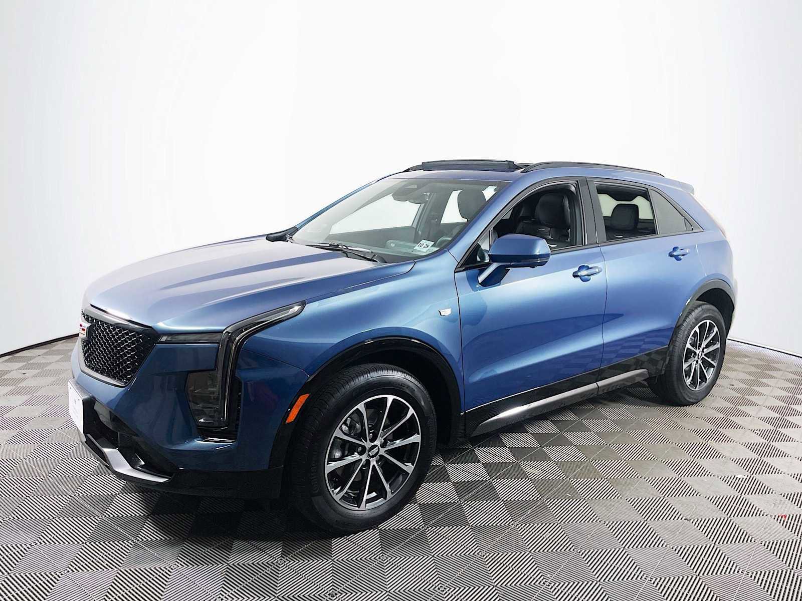Certified 2025 Cadillac XT4 Sport w/ Cold Weather Package