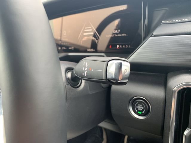 Certified 2025 GMC Acadia Elevation w/ Elevation Premium Package image 15