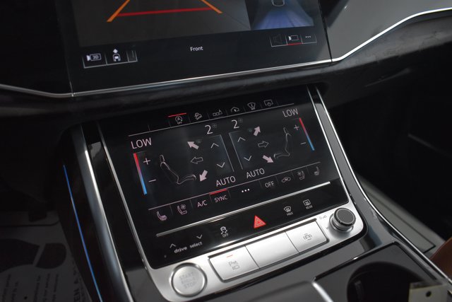 Used 2020 Audi Q8 Prestige AWD/4WD image 15
