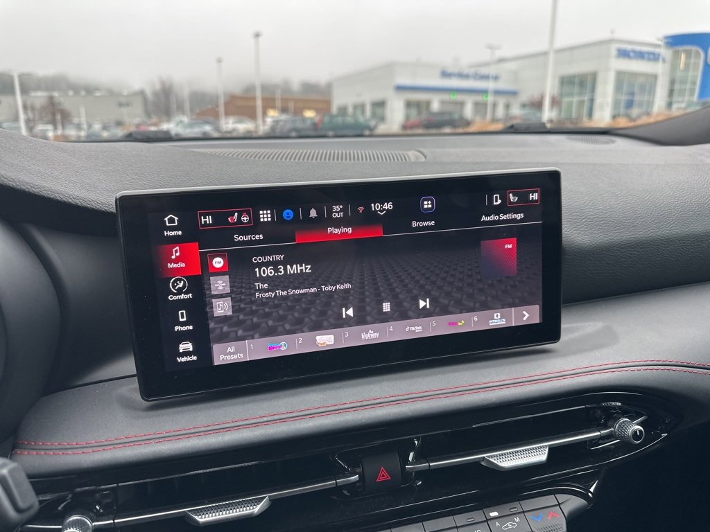 Used 2024 Dodge Hornet R/T w/ R/T Blacktop Package image 19