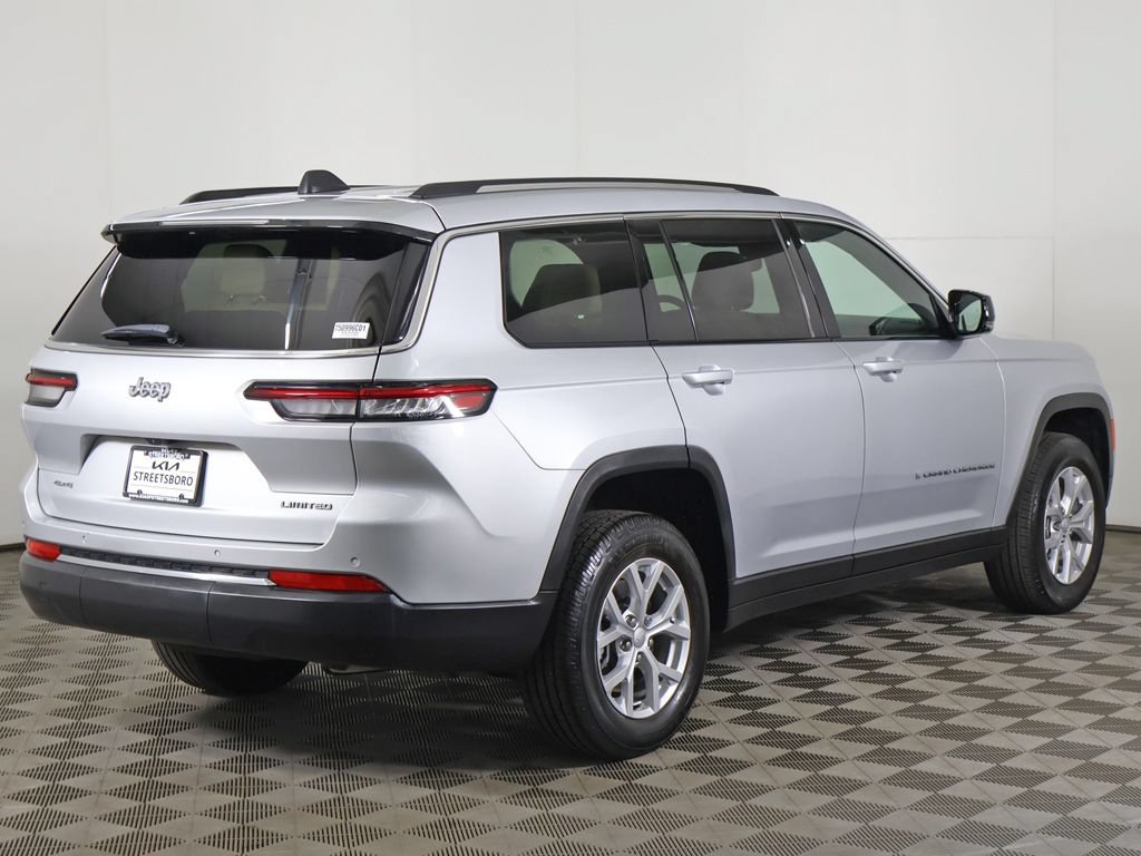 Used 2023 Jeep Grand Cherokee L Limited AWD/4WD image 13