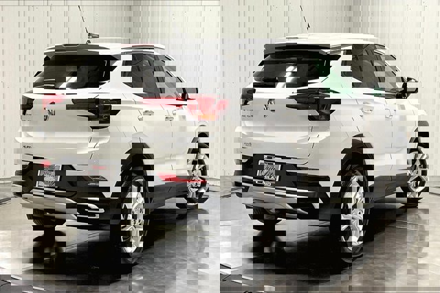 Used 2023 Buick Encore GX Preferred w/ Cold Weather Comfort Package image 13