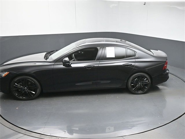 Used 2024 Volvo S60 B5 Plus image 42