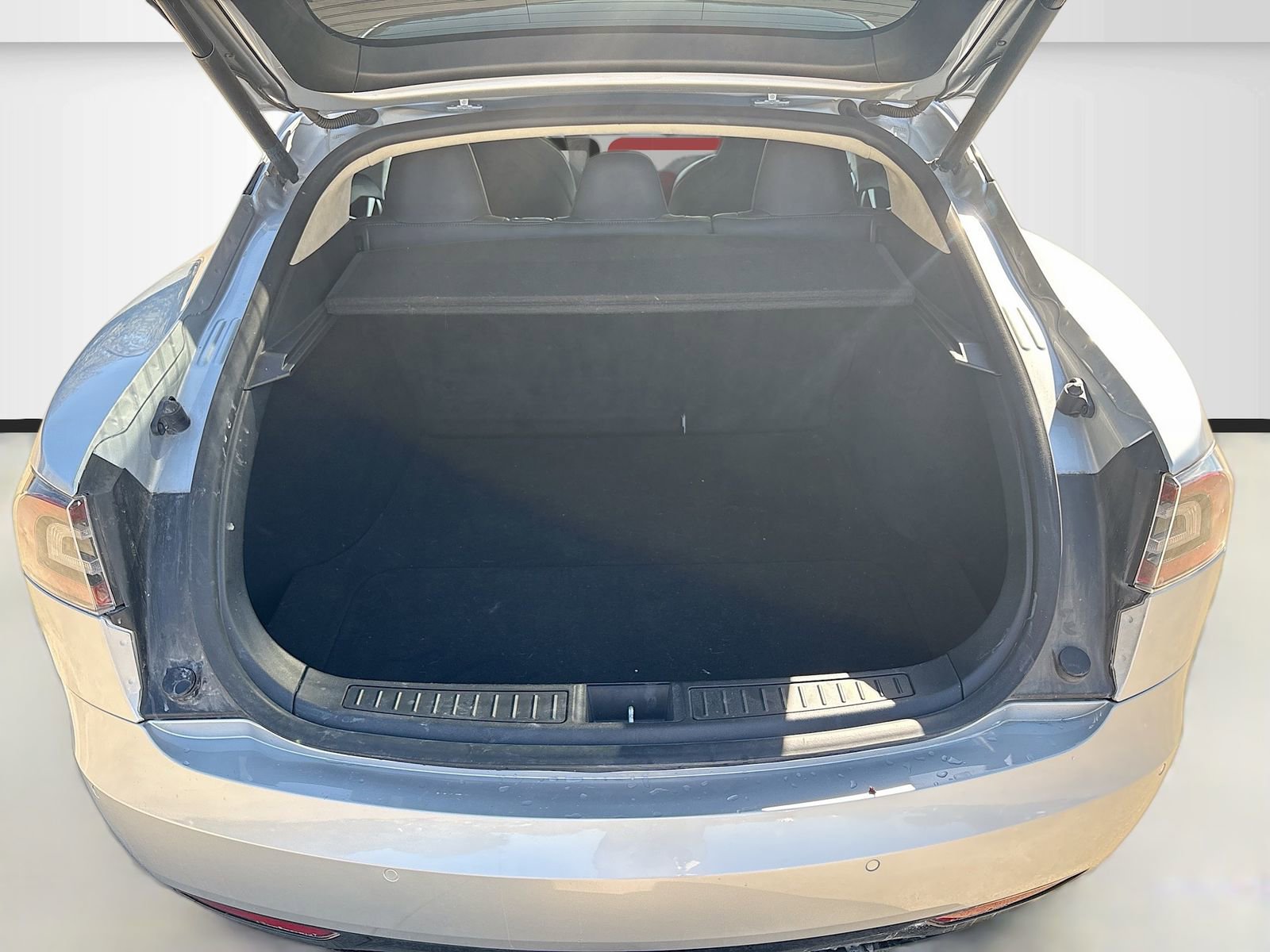 Used 2018 Tesla Model S 75D image 26