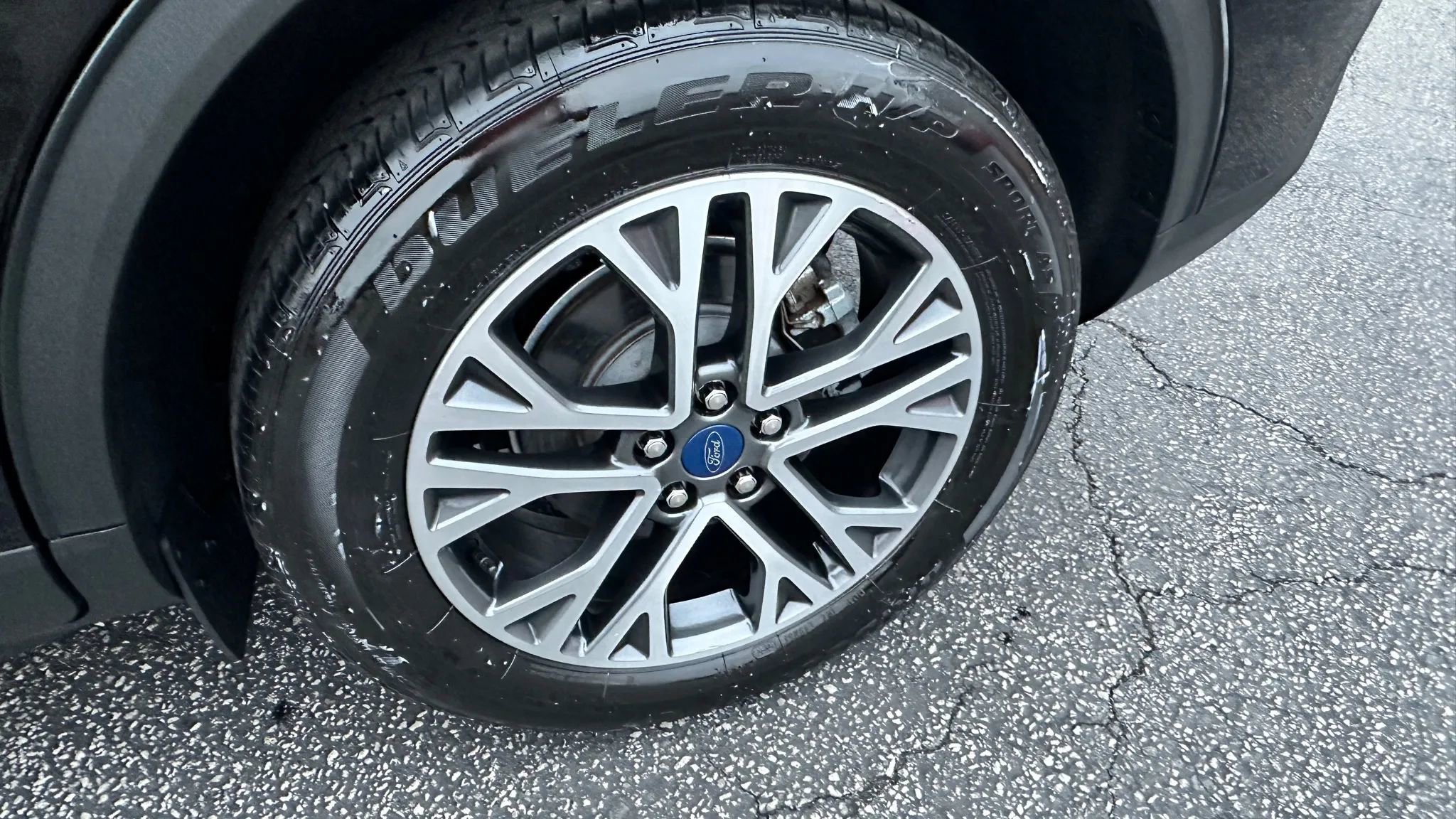 Used 2021 Ford Escape SEL image 18