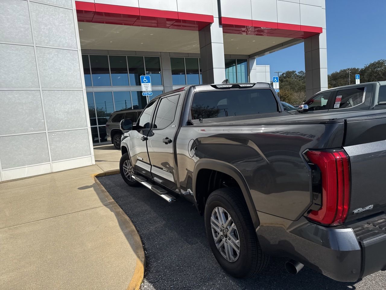 Used 2026 Toyota Tundra SR5 w/ SR5 Convenience Package image 7