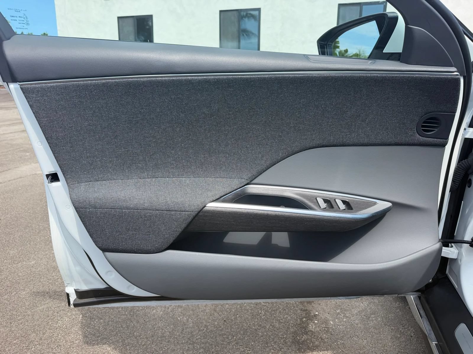 Used 2024 Lucid Air Touring AWD/4WD image 12