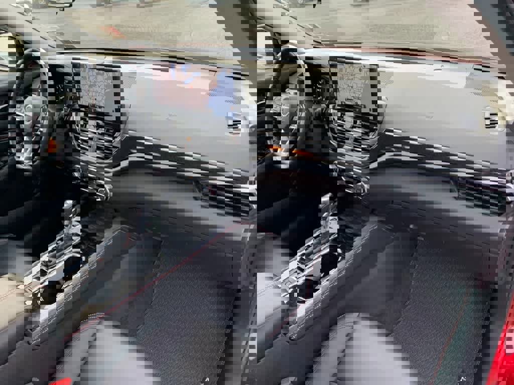 Used 2023 Nissan Altima 2.5 SR w/ SR Premium Package image 23