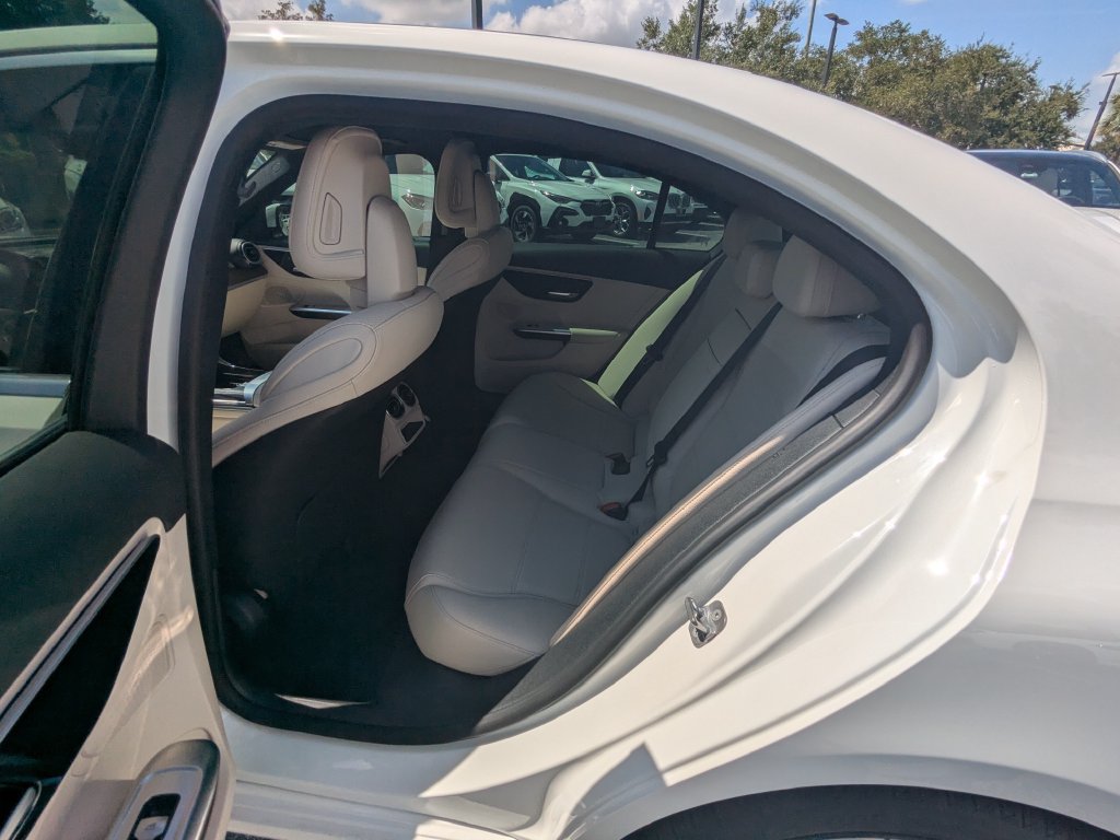 Used 2024 Mercedes-Benz C 300 4MATIC Sedan image 26