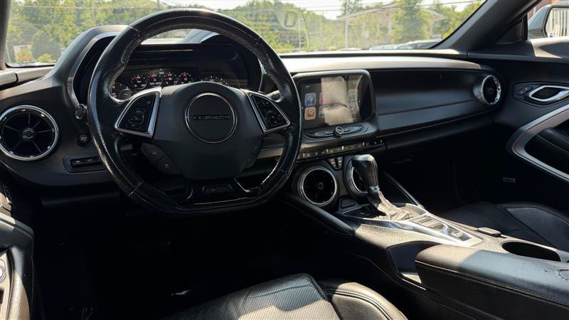 Used 2017 Chevrolet Camaro SS RWD image 26