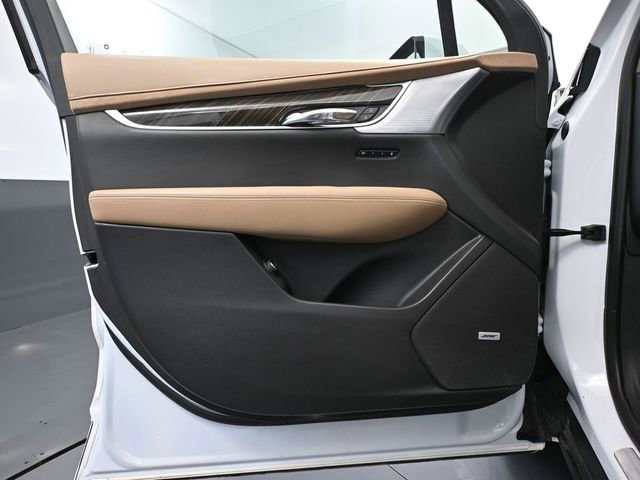 Used 2024 Cadillac XT6 Sport w/ Platinum Package image 19