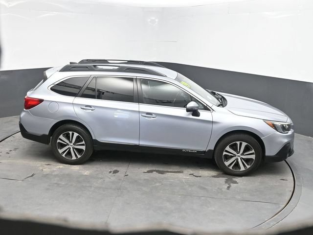 Used 2019 Subaru Outback 2.5i Limited AWD/4WD image 28