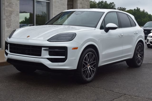 Used 2026 Porsche Cayenne AWD/4WD image 20