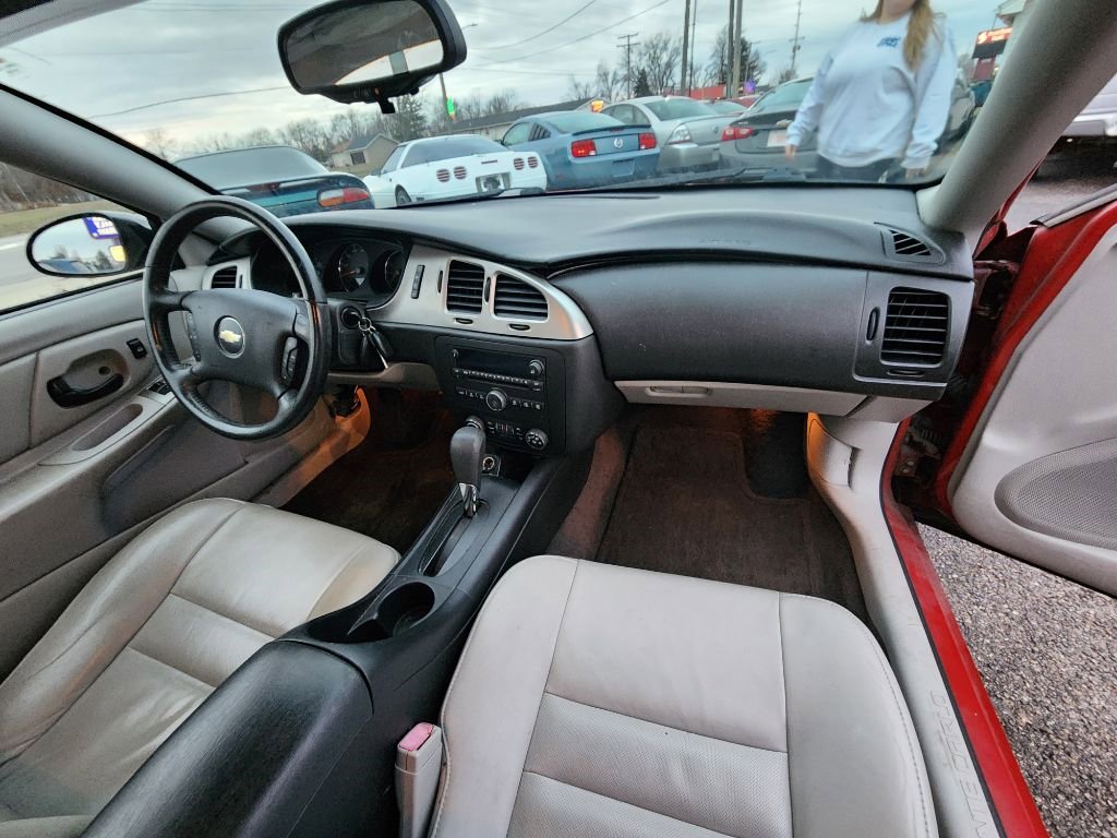 Used 2007 Chevrolet Monte Carlo LT image 16