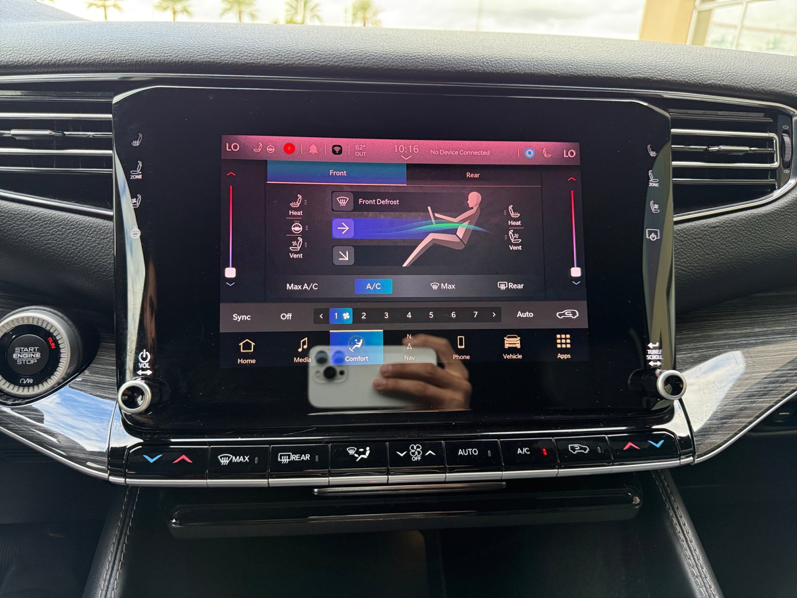 Used 2022 Jeep Wagoneer Series II image 11