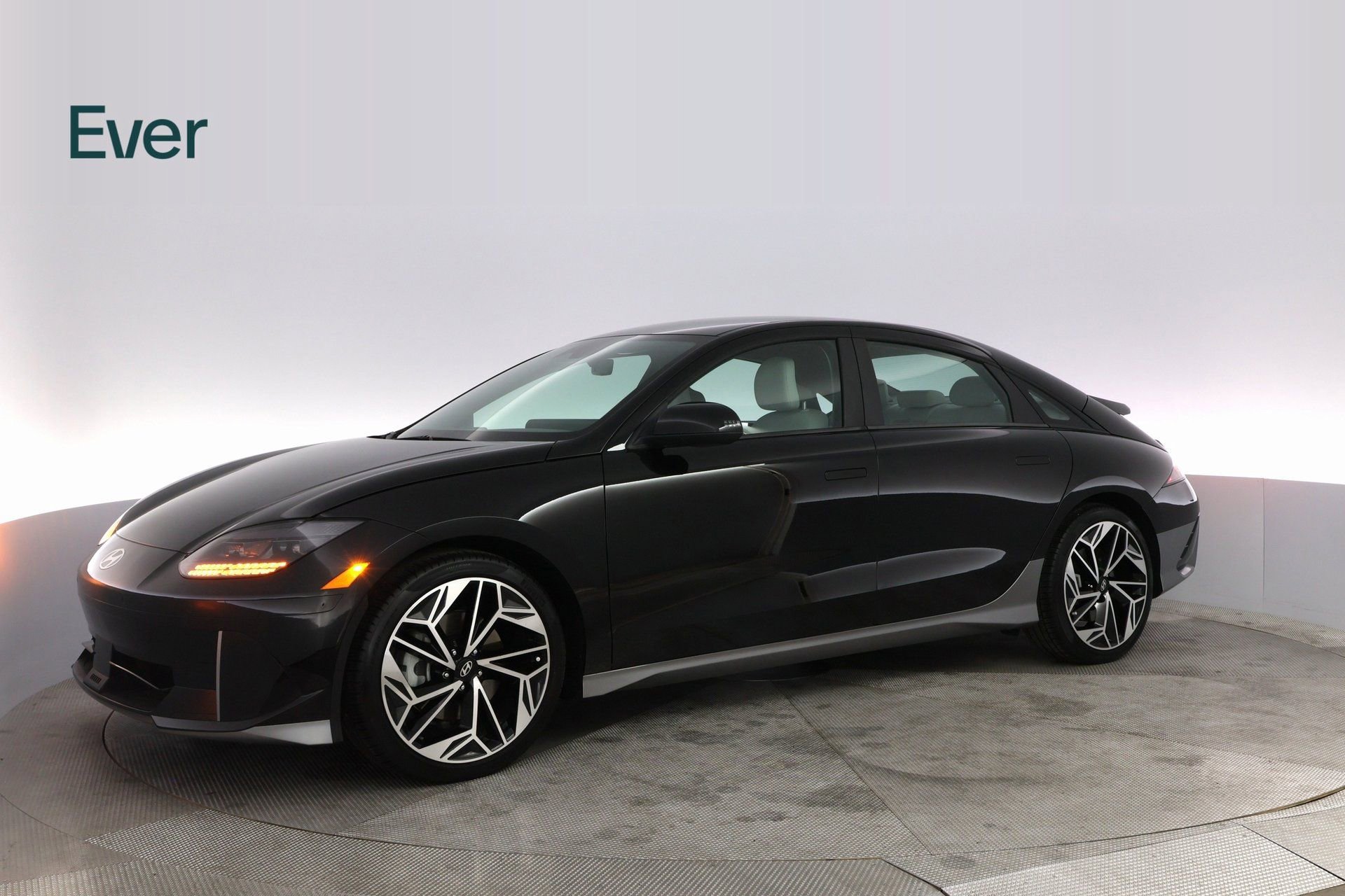 Used 2024 Hyundai Ioniq 6 SEL image 15