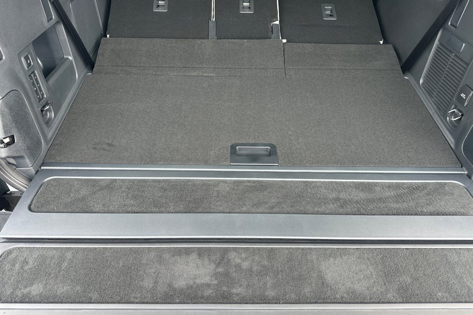 New 2026 Lincoln Navigator Premiere image 15