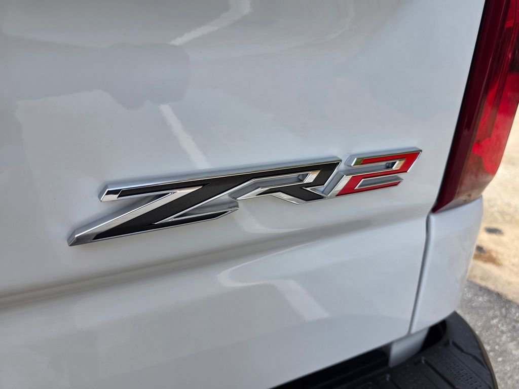 New 2026 Chevrolet Silverado 1500 ZR2 image 29