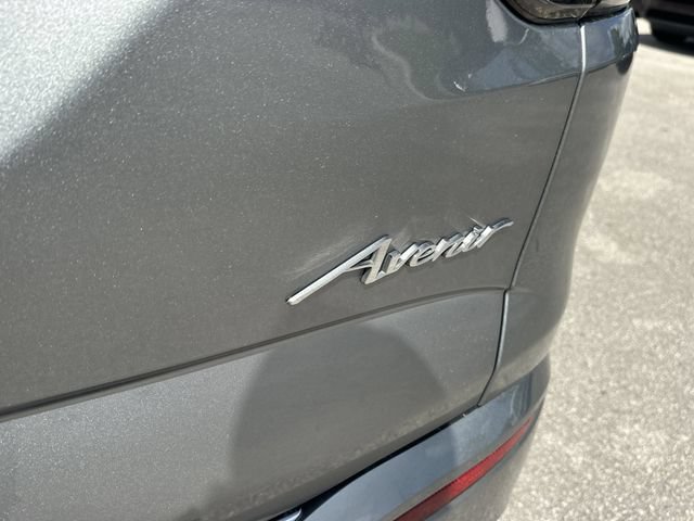 Used 2023 Buick Enclave Avenir w/ Avenir Technology Package FWD image 21