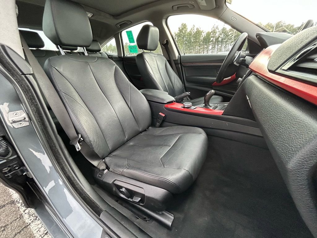 Used 2014 BMW 328i Gran Turismo xDrive image 13