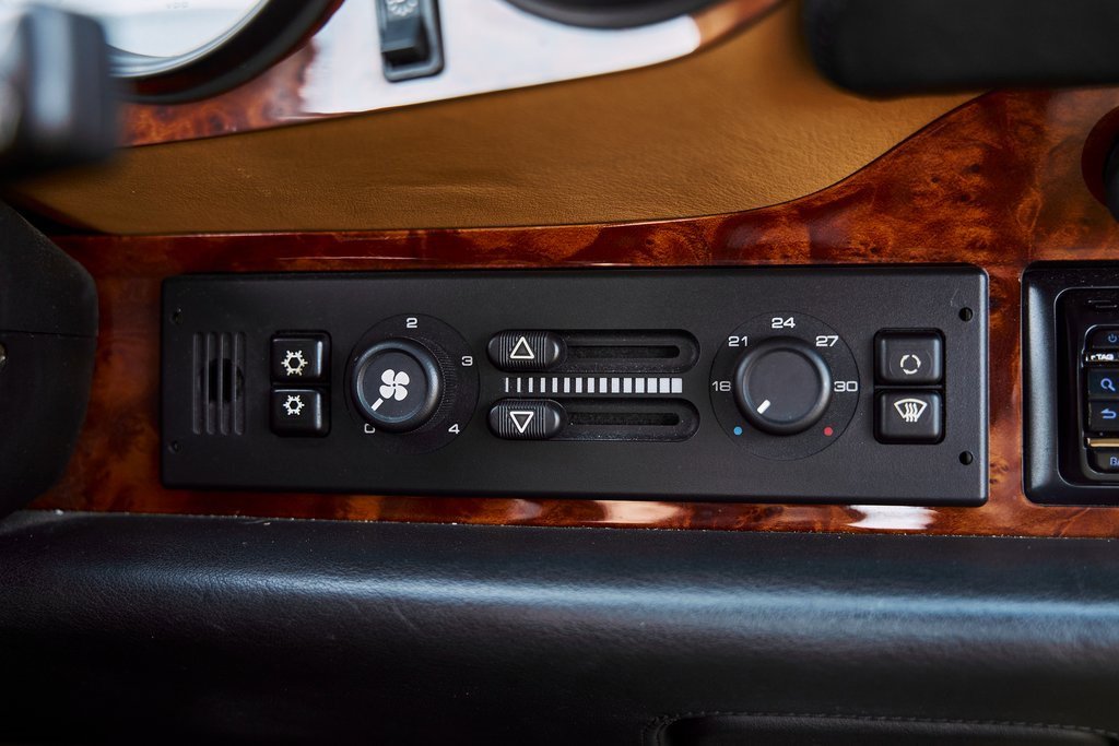 Used 1997 Porsche 911 Turbo image 74