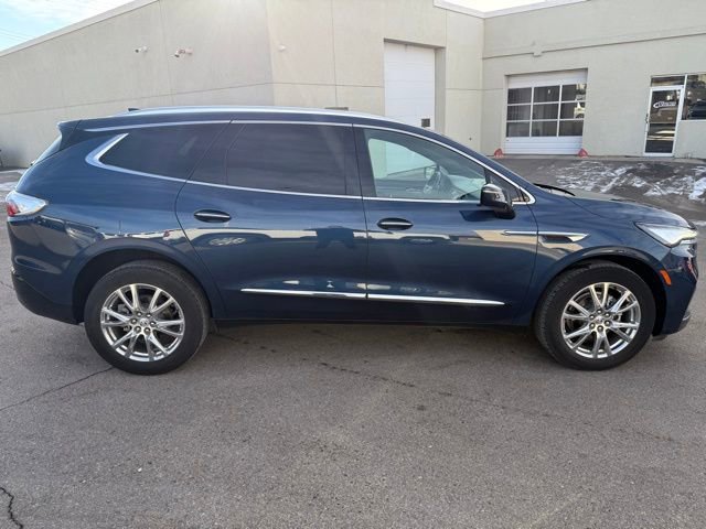 Used 2023 Buick Enclave Essence w/ Experience Buick Package image 4