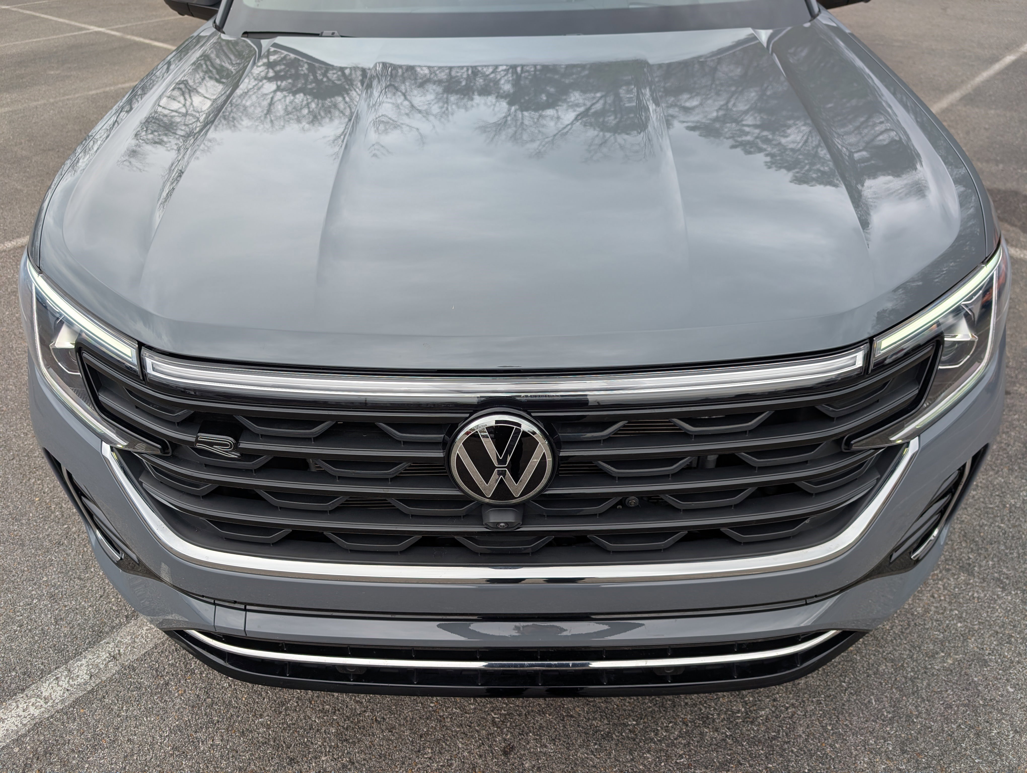 Used 2025 Volkswagen Atlas Cross Sport SEL Premium R-Line image 12