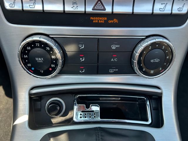 Used 2014 Mercedes-Benz SLK 250 image 27