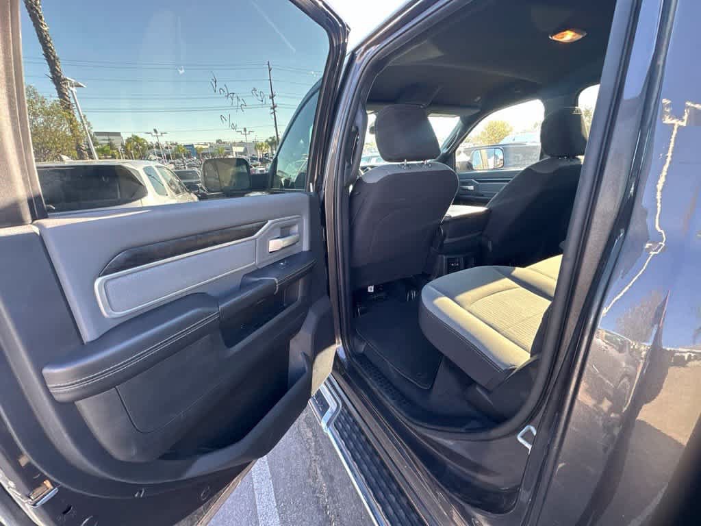 Used 2022 RAM 2500 Big Horn AWD/4WD image 8