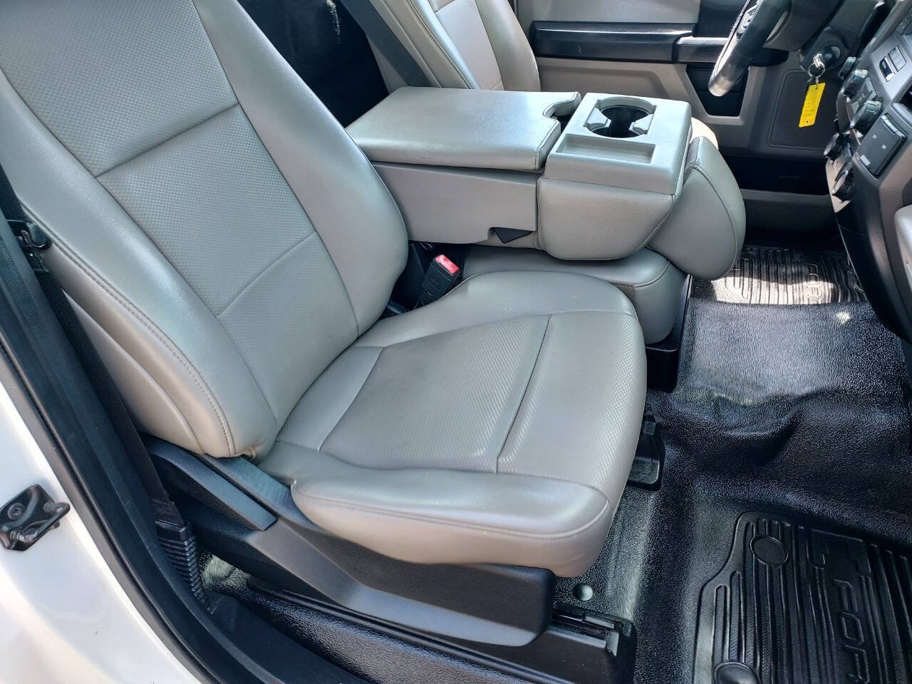 Used 2020 Ford F250 XL w/ Power Equipment Group RWD image 23