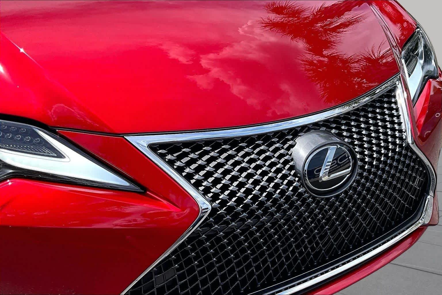 Used 2020 Lexus RC 300 w/ Accessory Package RWD image 28