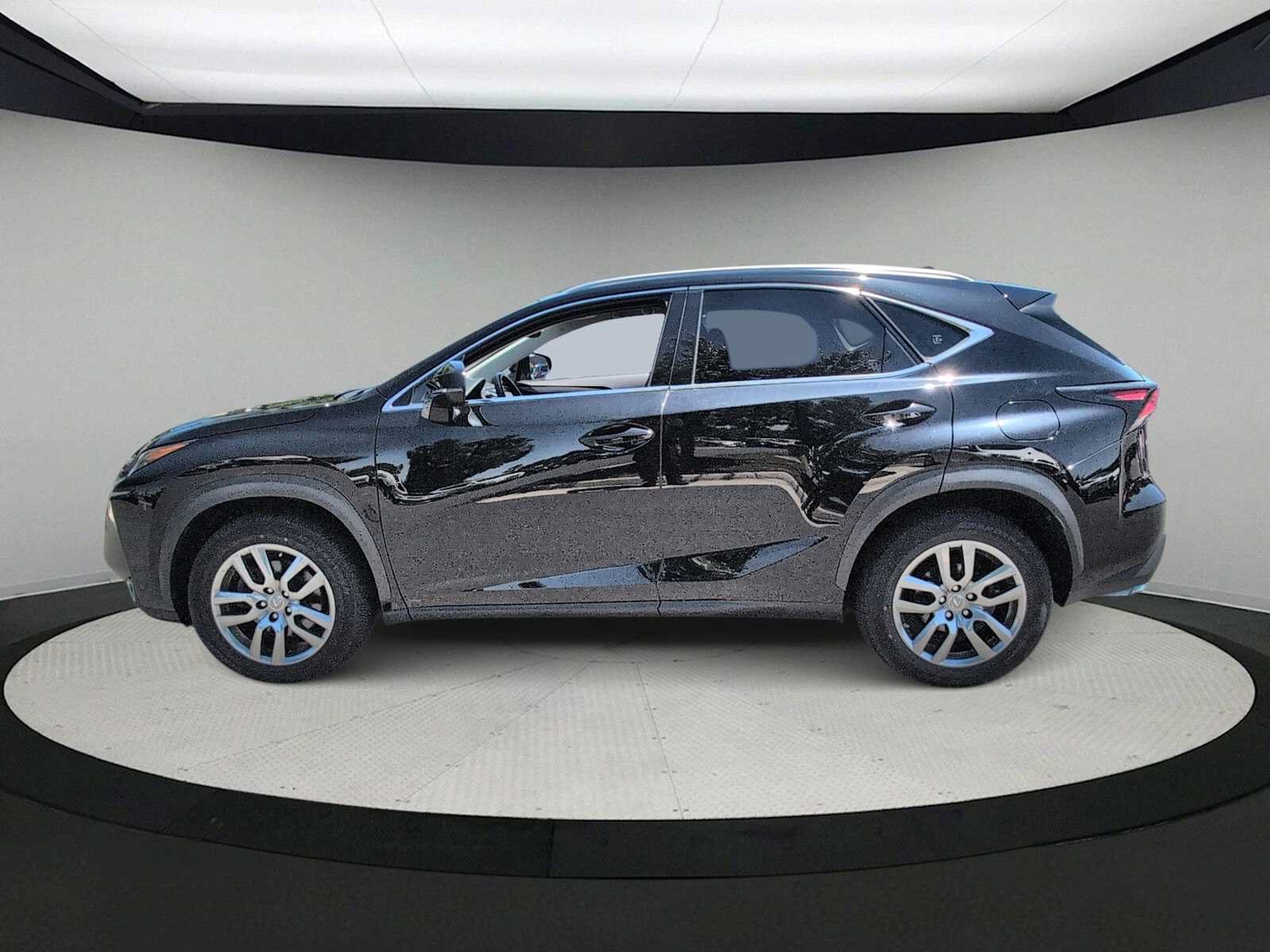 Used 2015 Lexus NX 200t AWD w/ Premium Package image 5