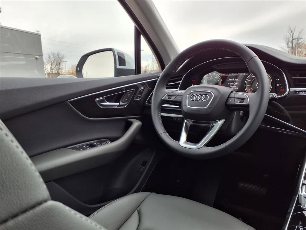 New 2026 Audi Q7 2.0T Premium image 25
