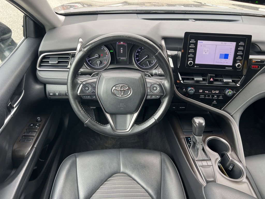 Used 2022 Toyota Camry SE FWD image 22