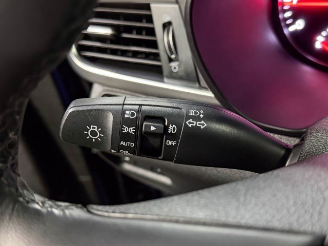 Used 2018 Kia Optima EX w/ Technology Package image 21