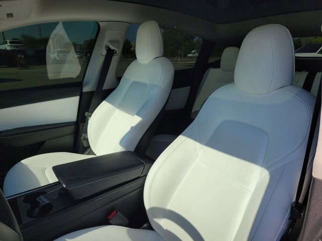 Used 2022 Tesla Model Y Performance image 21