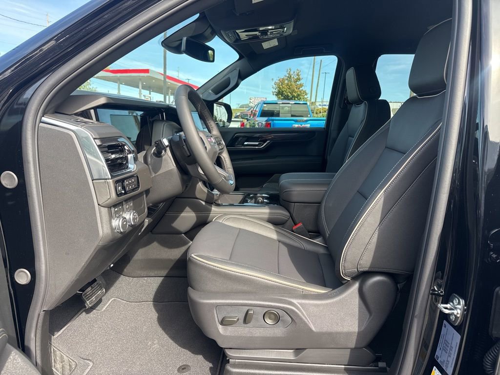 New 2026 GMC Yukon Elevation image 17