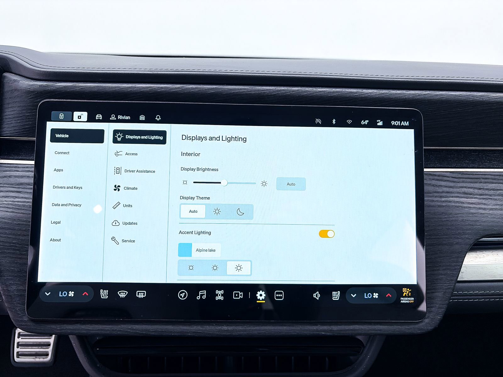 Used 2023 Rivian R1T Adventure AWD/4WD image 21