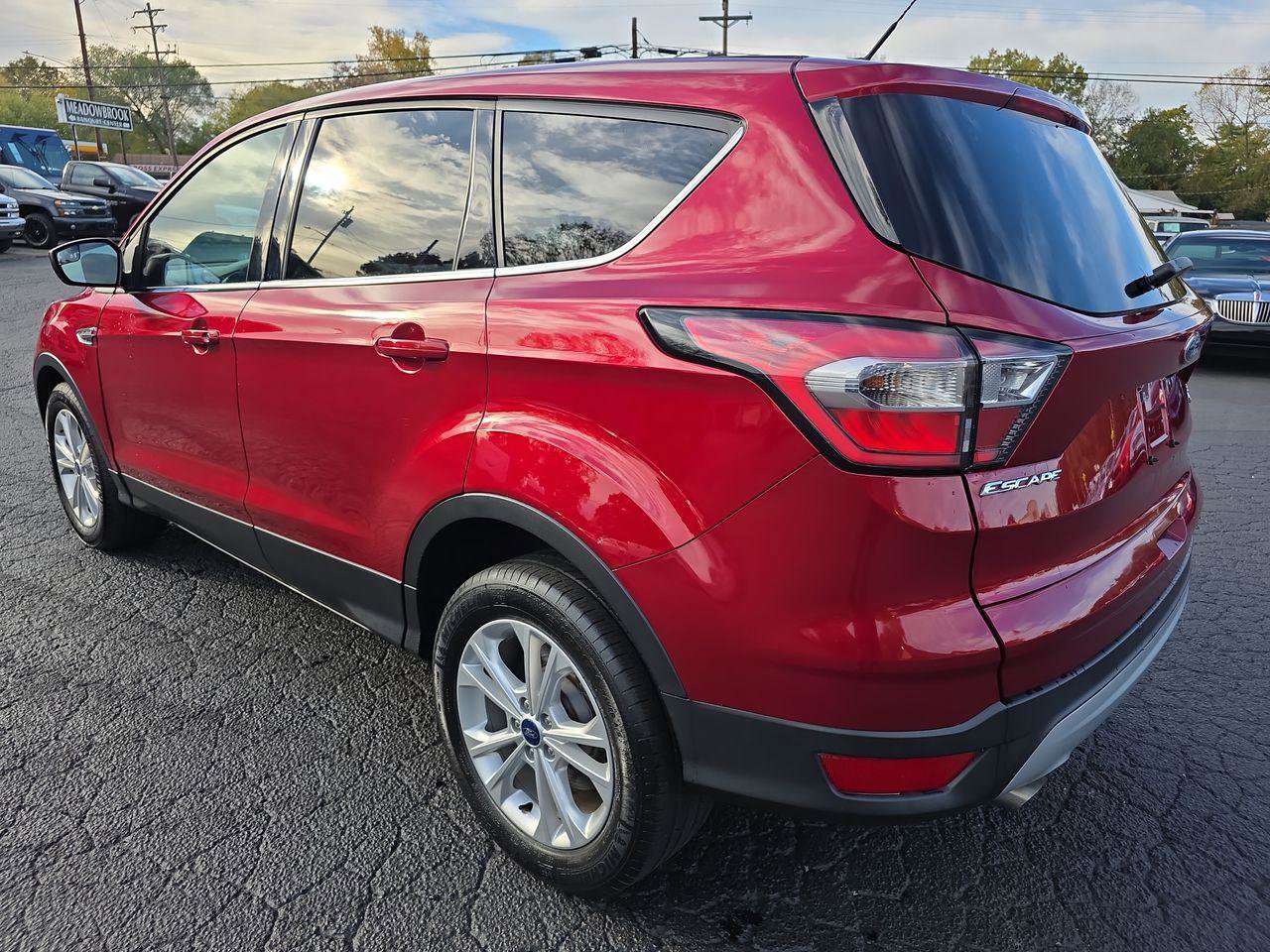 Used 2017 Ford Escape SE image 20