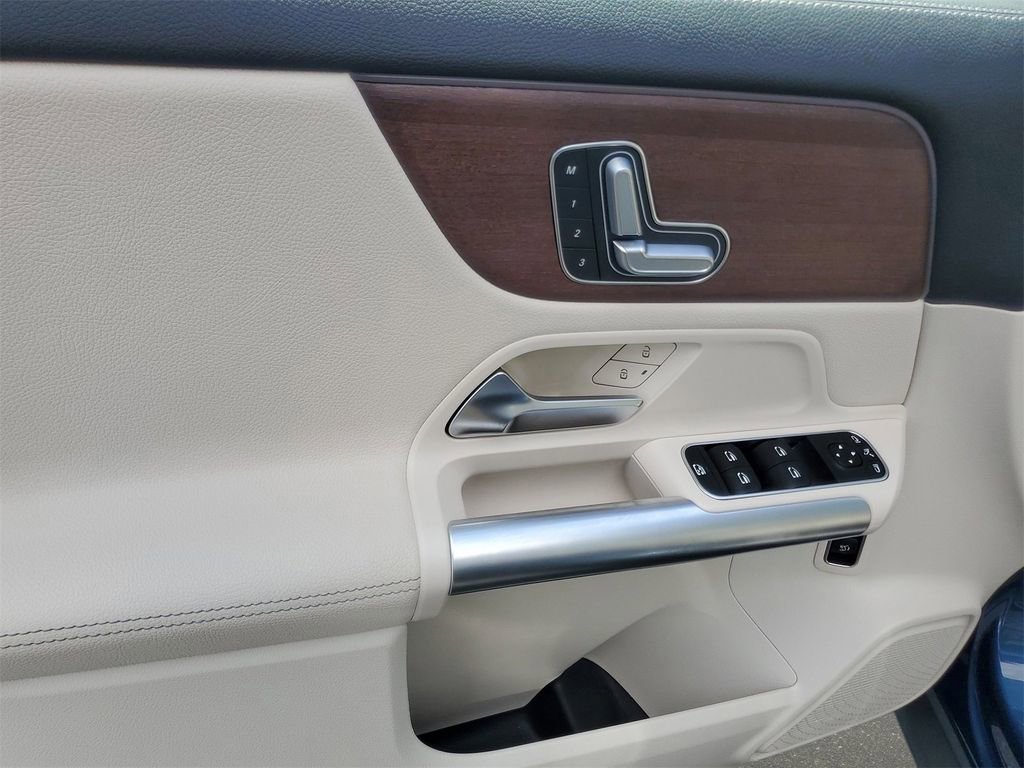 Used 2023 Mercedes-Benz GLA 250 image 27