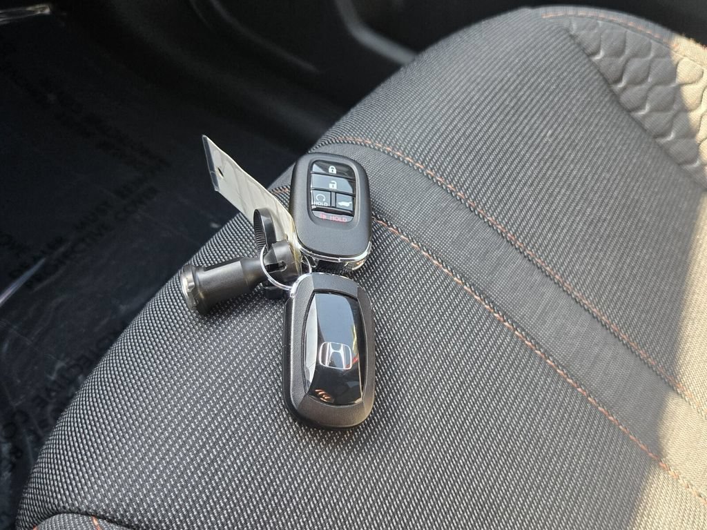 Certified 2024 Honda Pilot Sport image 18
