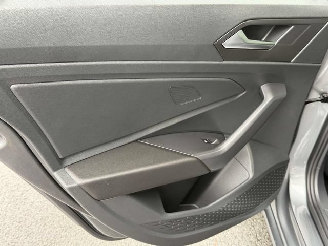 Certified 2024 Volkswagen Jetta S FWD image 11