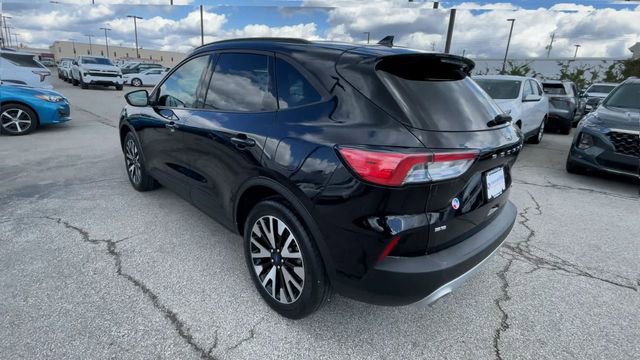 Used 2020 Ford Escape SE Sport image 8