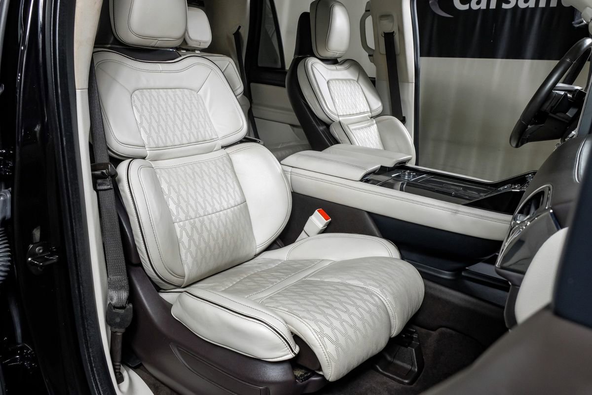 Used 2022 Lincoln Navigator Black Label image 29