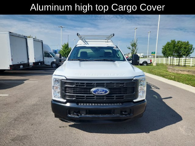 Used 2024 Ford F350 XL RWD image 2
