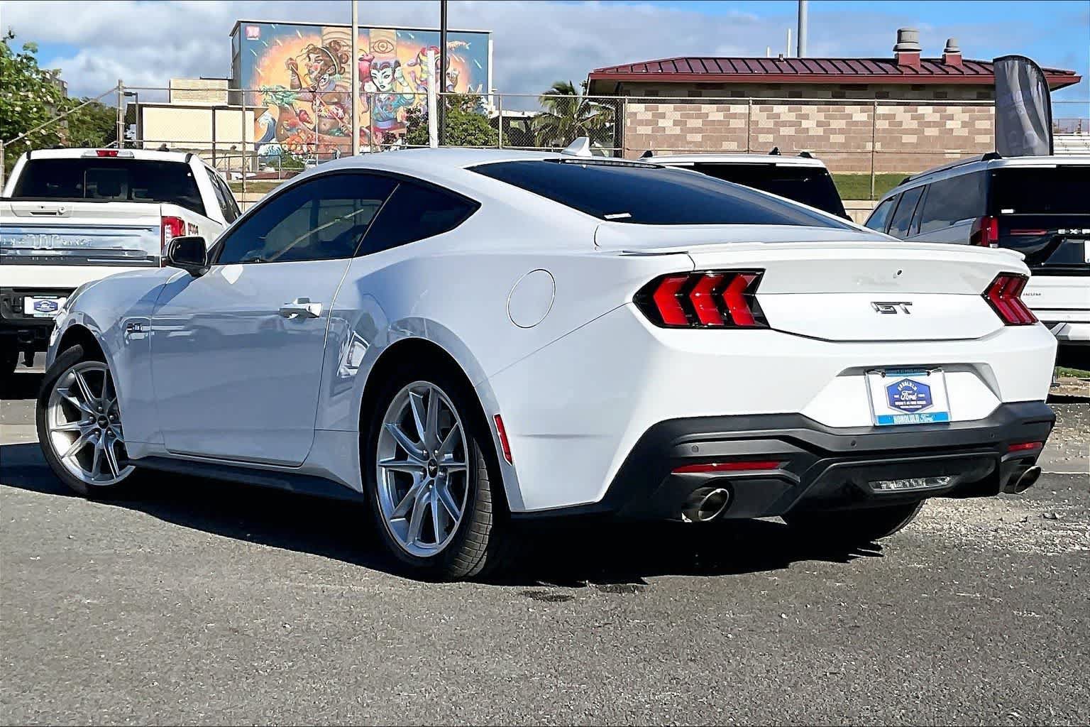 Used 2024 Ford Mustang GT Premium RWD image 4