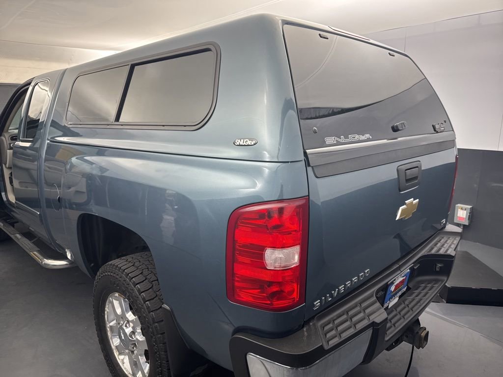 Used 2011 Chevrolet Silverado 2500 LTZ AWD/4WD image 15