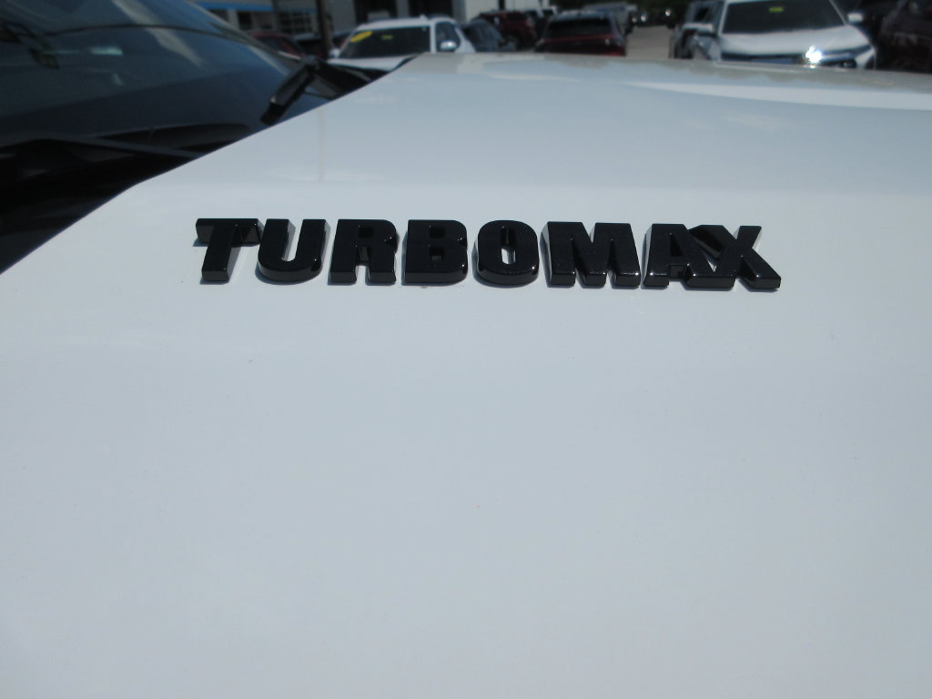 New 2026 Chevrolet Silverado 1500 Custom w/ Turbomax Blackout Package AWD/4WD image 10