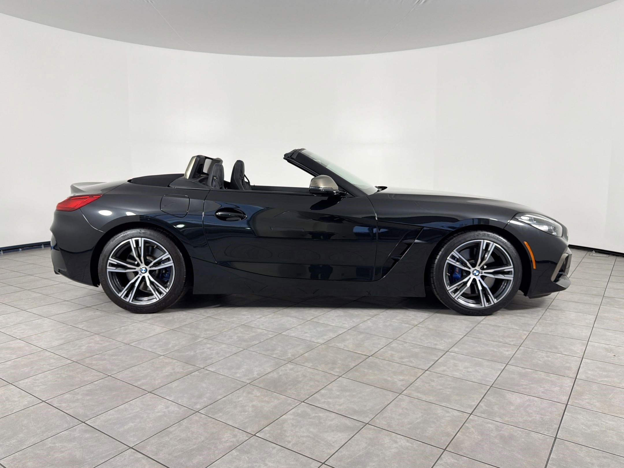 Used 2020 BMW Z4 M40i w/ Driving Assistance Package image 8