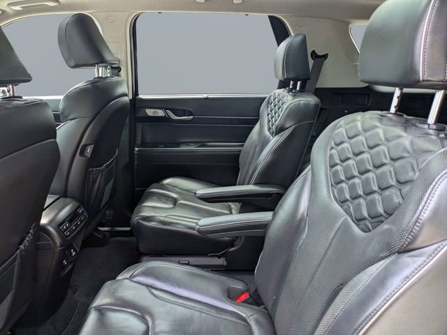 Used 2021 Hyundai Palisade Limited FWD image 14